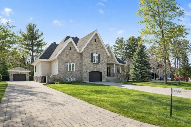 Maison à étages à vendre, Mascouche